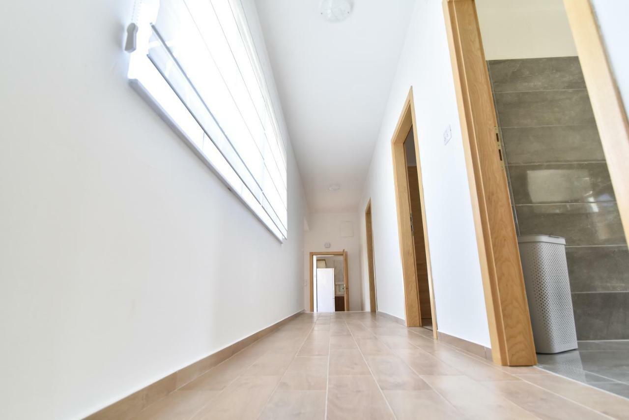 Villa Village Idylle With Heated Pool, Sauna, Jacuzzy And Private Parking Sukošan エクステリア 写真