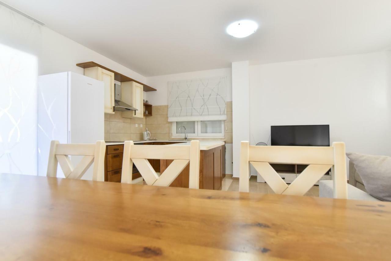 Villa Village Idylle With Heated Pool, Sauna, Jacuzzy And Private Parking Sukošan エクステリア 写真